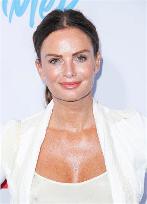 what happened to gabrielle anwar.